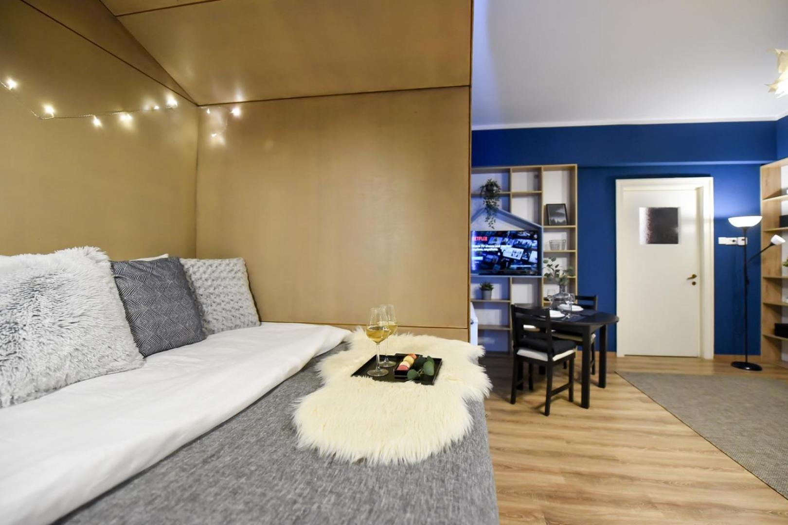 Apartment Chic Near Universitate Square - Your Ideal In