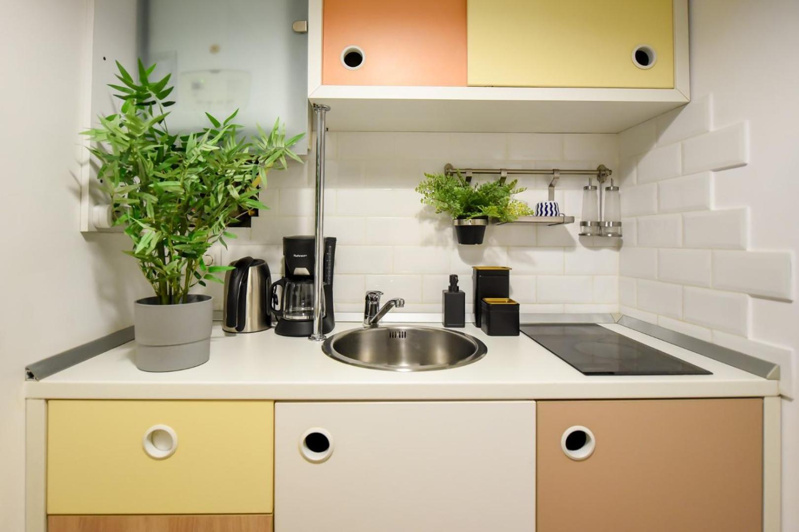 Apartment Chic Near Universitate Square - Your Ideal In *