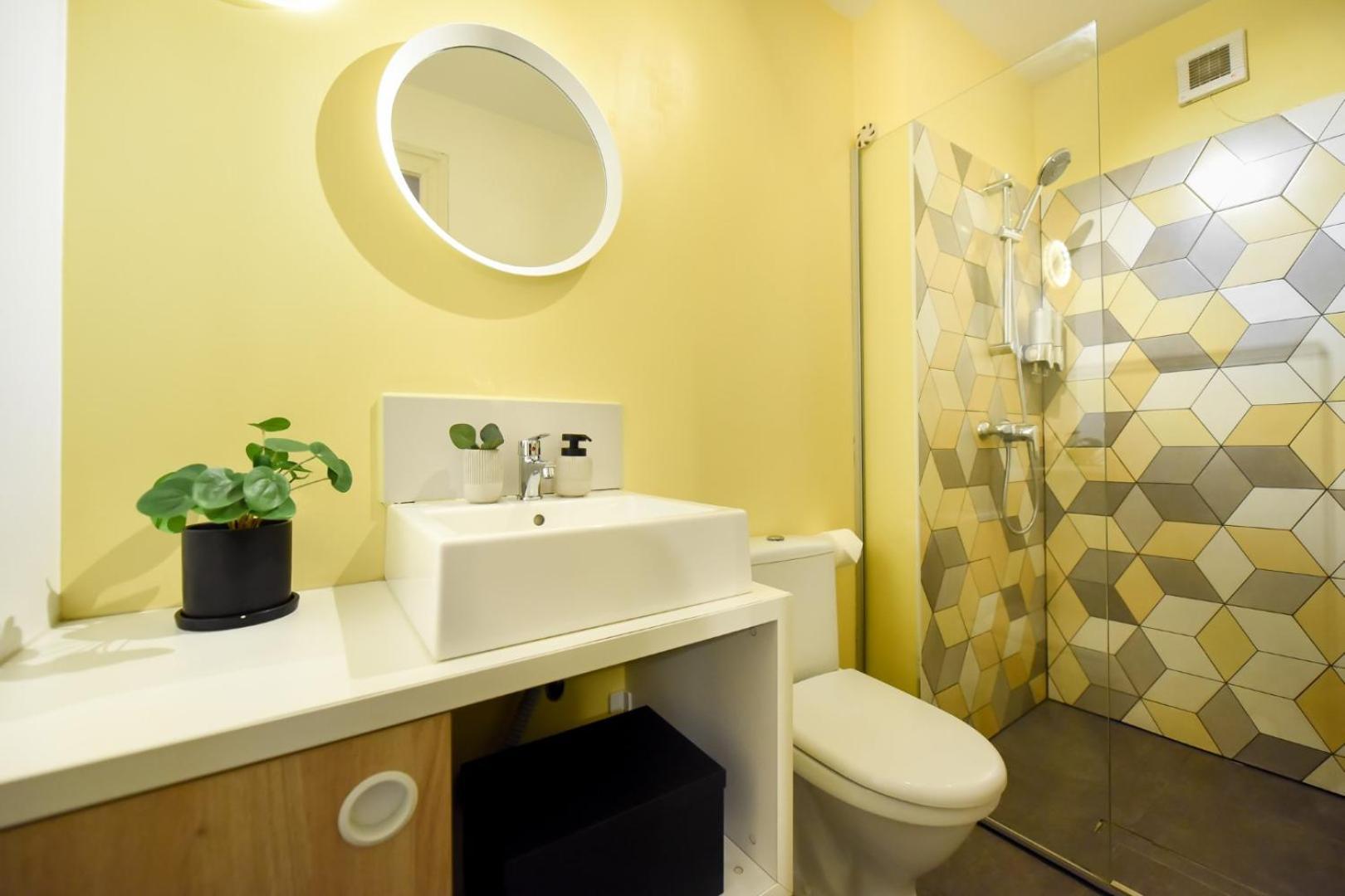 Apartment Chic Near Universitate Square - Your Ideal In Bucharest
